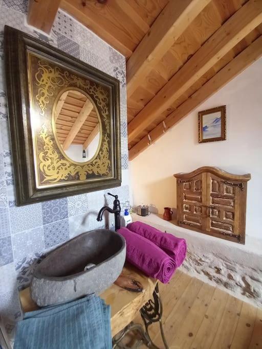 Casita Con Encanto Tranquilidad Villavieja Del Lozoya Wi-Fi En Sierra De Madrid Y A 50 Minutos De Capital Экстерьер фото